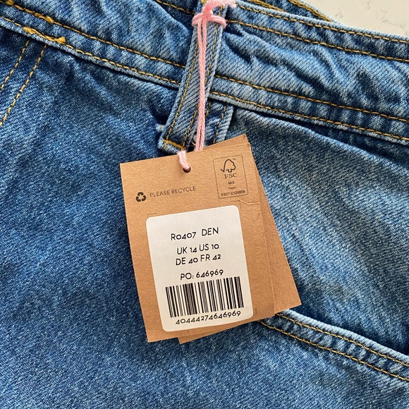 NWT Boden Nell Denim Mini Skirt Size 10 - Picture 4 of 7